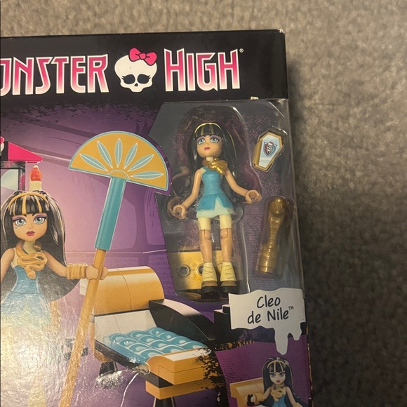 NEW Monster High Lego set RARE - Picture 2 of 4